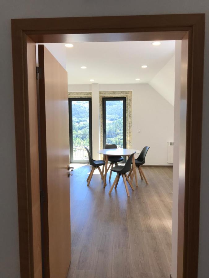 הוילה ויירה דו מיניו Quinta Do Bairro מראה חיצוני תמונה