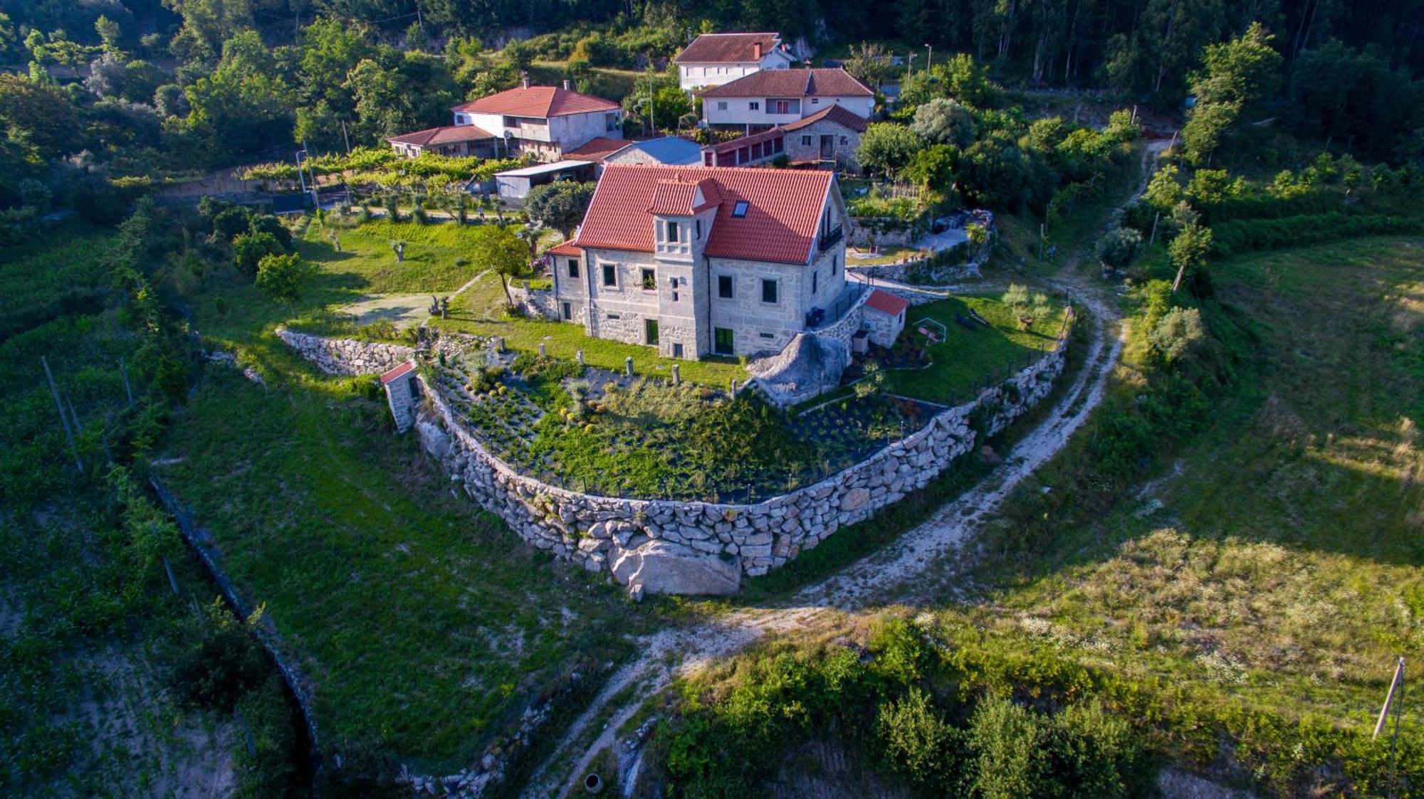 הוילה ויירה דו מיניו Quinta Do Bairro מראה חיצוני תמונה